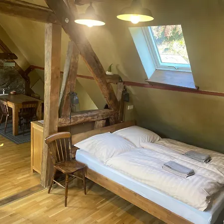 Haus An Der Rur - 5 Mitten In *