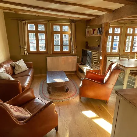 Haus An Der Rur - 5 Mitten In *