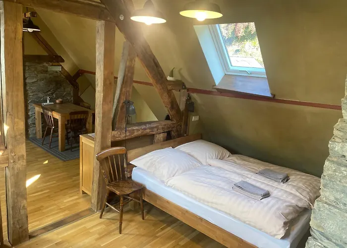 Haus An Der Rur - 5 Mitten In *